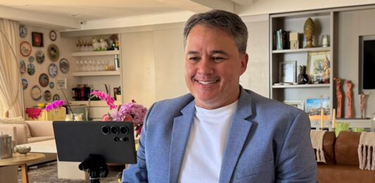 Efraim no debate internacional: em entrevista à Colômbia, senador faz análise do cenário político e econômico do Brasil
