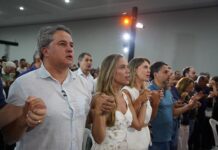 “O sucesso do CRESCER significa a força da fé e da união das nossas famílias”, diz Efraim no encerramento da edição histórica