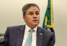 “Foco em transparência e responsabilidade”, diz Efraim ao assumir presidência da Comissão de Orçamento