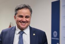 Na Paraíba: Efraim destina mais de R$ 8 milhões em recursos para custear obras de infraestrutura