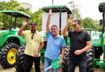 Para ajudar quem produz: Efraim entrega máquinas para fortalecer a agricultura em 15 municípios da Paraíba