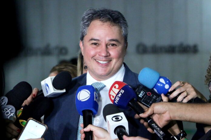 efe0546751-2e28-4442-b67b-77f5799881a6