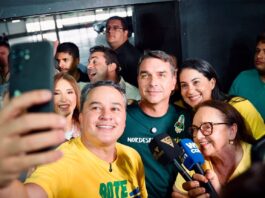 Efraim anuncia últimos detalhes para recepção a Flávio Bolsonaro em Campina nesta sexta-feira (3)