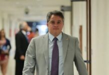 Eleições 2026: Efraim declara apoio a Veneziano e Hugo Motta