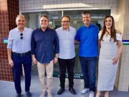 Efraim participa do aniversário de 64 anos de Natuba e entrega Hospital ao lado do prefeito Linsinho