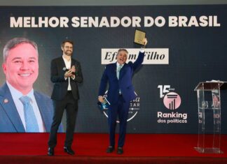 “Efraim consolida trajetória histórica no Senado ao ser premiado como ‘Melhor Senador do Brasil’ dos últimos 4 anos”