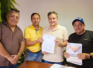 Efraim assume compromisso para viabilizar projeto de energia solar no IF Sertão