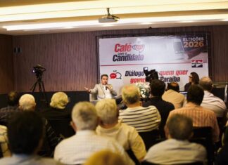 Efraim assume compromisso com fortalecimento do Fisco, concurso e implantação da LOAT em sabatina com Sindifisco-PB