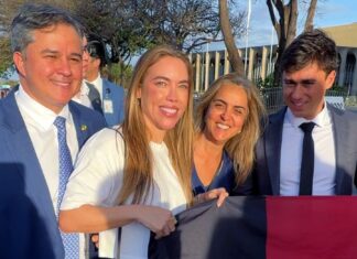 Efraim participa da Marcha Brasil Sem Aborto e reafirma compromisso com a defesa da vida