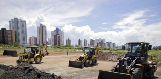 João Pessoa abre inscrições para curso gratuito de máquinas pesadas; veja como participar