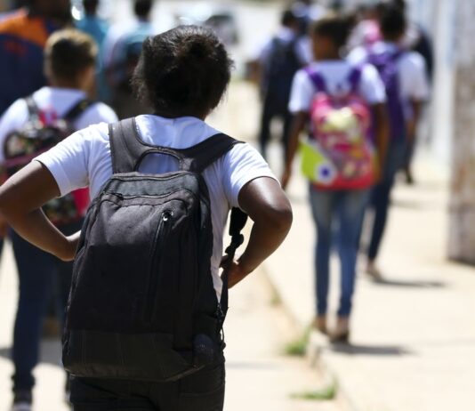 Senado aprova reformulação do ensino médio