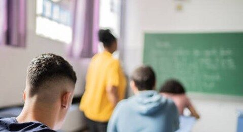 Mais de um terço dos professores não sabe o básico para dar aulas