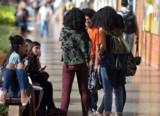 Enem terá inscrição automática para alunos do 3º ano da rede pública
