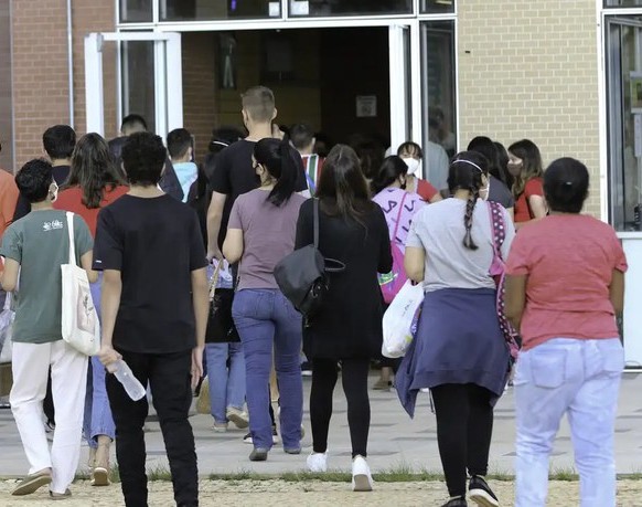 estdd1d707e-2d48-4337-8936-fb1c544ee29a