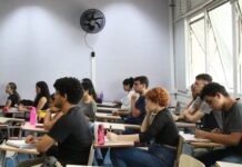 Mais de 98 mil inscritos fizeram o Enem 2025 em busca da certificação do ensino médio