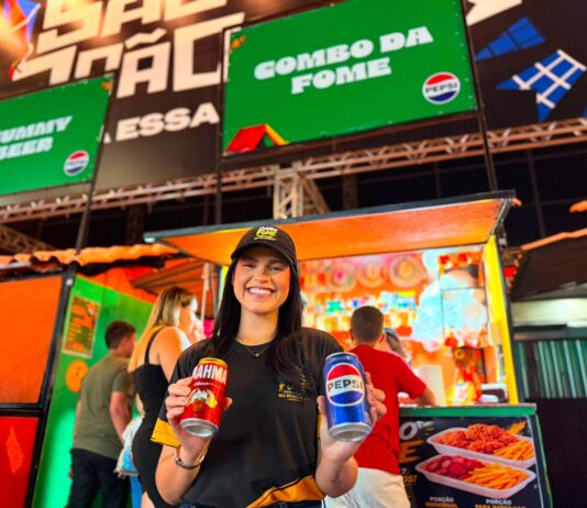 Transmissão dos jogos do Brasil no Parque do Povo eleva expectativa de comerciantes durante O Maior São João do Mundo