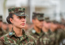 Forças Armadas iniciam alistamento voluntário feminino