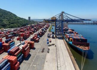 Balança comercial registra superávit na 3° semana de fevereiro