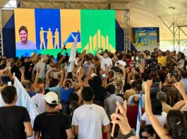“É a largada da caminhada pela vitória”, diz Bruno sobre filiação ao União Brasil. Veja fotos