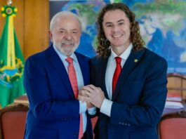 Em Brasília, Veneziano se encontra com Lula em Ato pela Democracia e agradece reafirmação do apoio à sua reeleição para o Senado