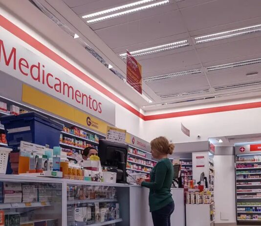 Mudanças na emissão e no controle de receitas médicas entram em vigor