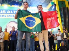 Efraim e Flávio reúnem multidão e inspiram com novo lema: ‘Paraíba, Bota FÉ’ (F de Flávio e E de Efraim)