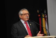 Fernando Catão inicia despedida do TCE; última sessão será na próxima quarta (22)