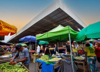 REQUALIFICAÇÃO DA FEIRA CENTRAL: Prefeitura de Campina Grande realiza cadastramento socioeconômico de feirantes