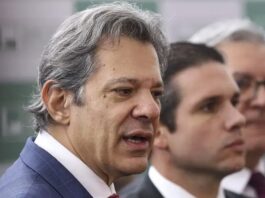 Ministro Fernando Haddad leva ao presidente da Câmara prioridades do Governo nos próximos anos