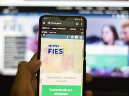 Estudantes podem renegociar dívidas de contratos do Fies. Saiba como