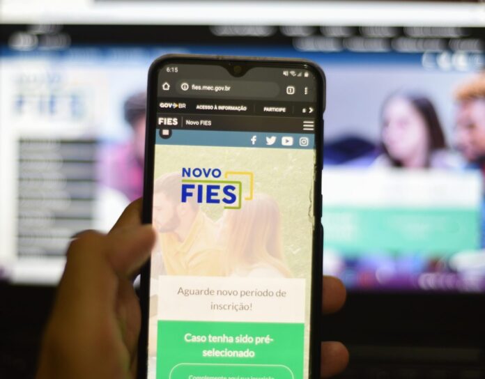 fiekyukuy0613_v2_4x3-1hth