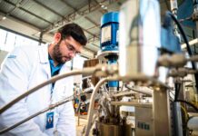 Reoneração da folha de salários prejudicará empregos no Brasil, alerta setor produtivo