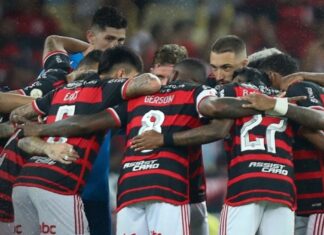 Flamengo enfrenta PSG em busca do título da Copa Intercontinental