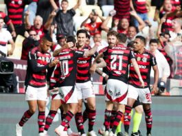 Flamengo vence no Maracanã e empata em número de pontos com Palmeiras