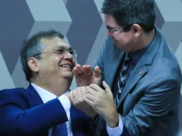 Senado aprova indicação de Flávio Dino para ministro do STF