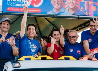 Grande João Pessoa é tomada pelo azul para receber carreatas com Cícero, Diogo, Veneziano e André
