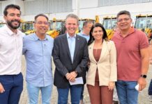 Lagoa Seca, Lagoa de Roça e Riachão recebem retroescavadeiras com apoio de Fábio Ramalho