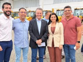 Lagoa Seca, Lagoa de Roça e Riachão recebem retroescavadeiras com apoio de Fábio Ramalho
