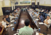 Vice-prefeito Alcindor Villarim e chefe de gabinete Fábio Ramalho reúnem secretariado para alinhar metas de atuação nos próximos meses