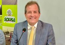 João Campos anuncia expulsão de Fábio Tyrone do PSB durante debate em Pernambuco
