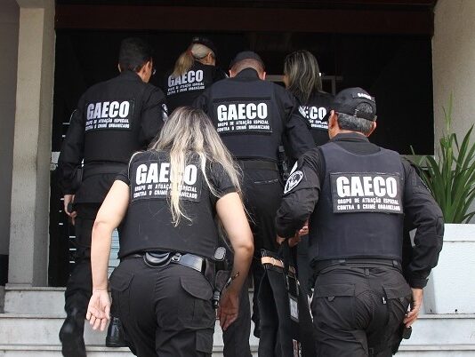 GAECO denuncia juiz e advogados por suposta corrupção e lavagem de dinheiro na Paraíba