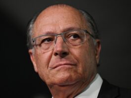 Geraldo Alckmin é levado às pressas a hospital de Brasília após mal-estar
