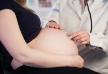 Lula concede indulto natalino a presos com HIV, câncer e gestantes