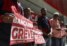Bancários fazem paralisação nacional de 24 horas nesta quinta-feira