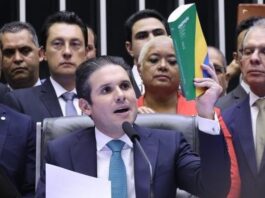 Presidente da Câmara, Hugo Motta defende a democracia e a transparência do gasto público