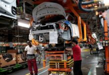 Indústria cai 0,5% em maio e recua pelo segundo mês seguido