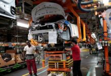 Juros altos travam crédito para 80% das indústrias, revela pesquisa