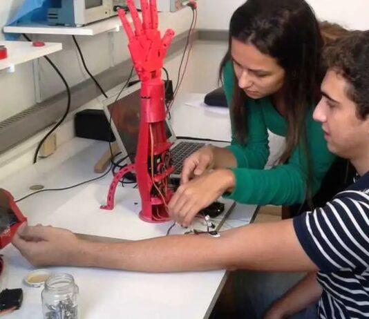 Estudo da CNI aponta 16 profissões do futuro na indústria