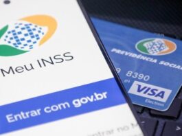 Aposentados e pensionistas do INSS terão 13º antecipado para abril e maio