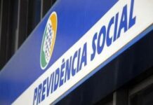 Lula demite presidente do INSS e escolhe substituta para comandar órgão